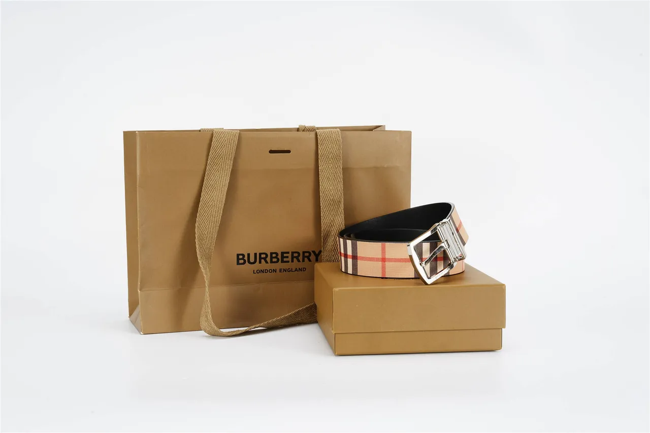 Burberry Ceinture en Toile réversible à carreaux 5
