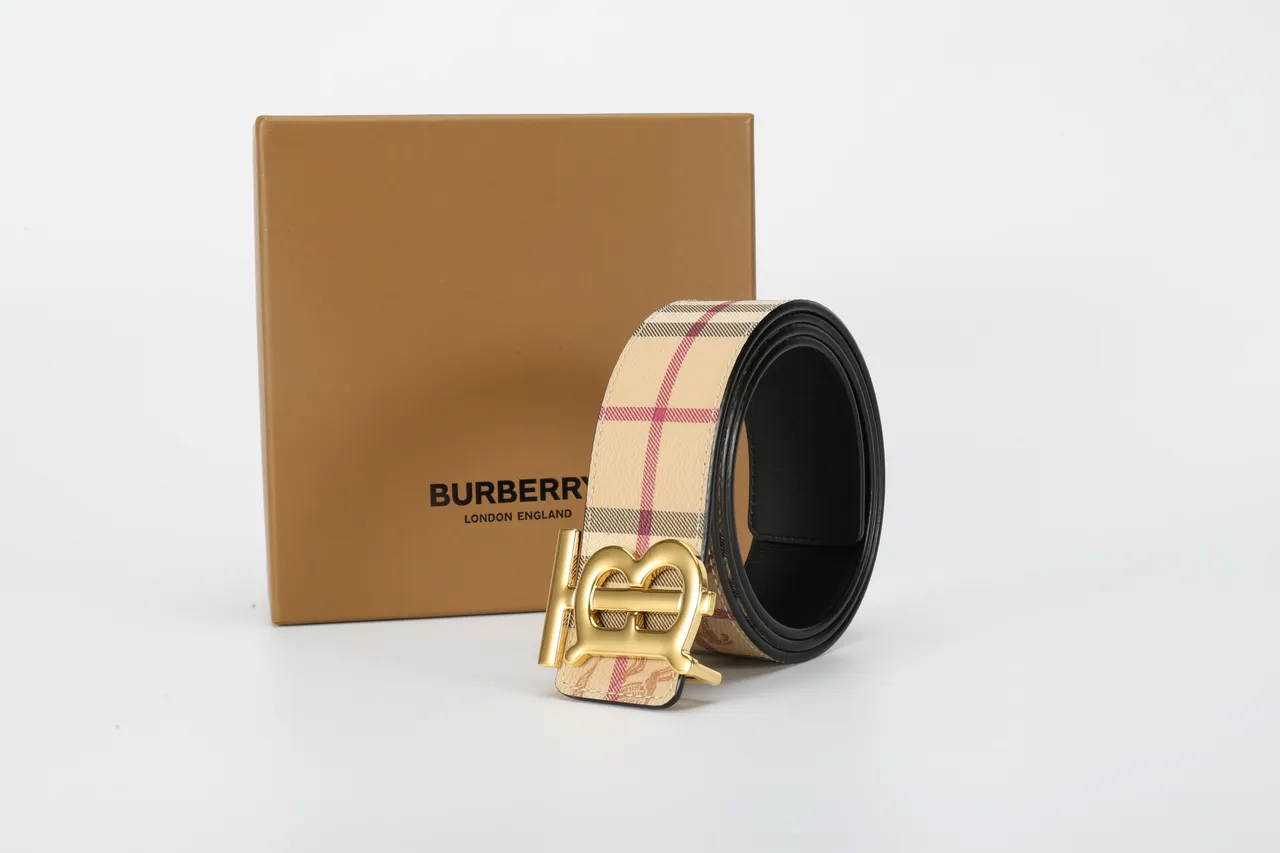 Burberry TB Belt Cinto de couro bege xadrez tom dourado 6