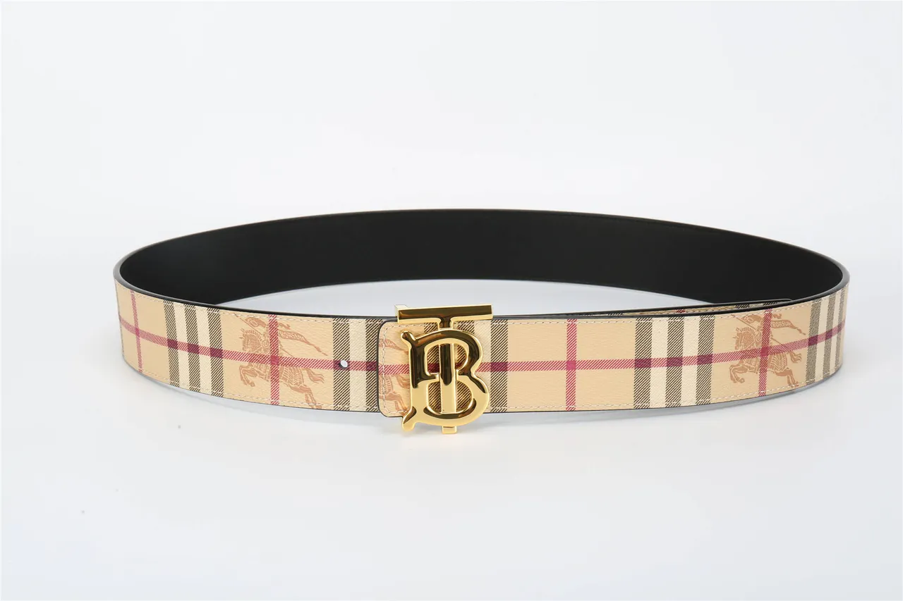 Burberry TB Belt Cinto de couro bege xadrez tom dourado 19