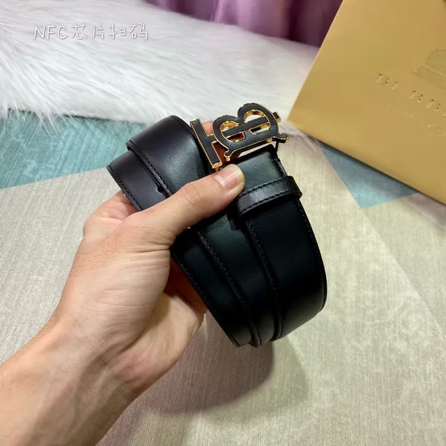 Burberry TB Belt Black Gold Smooth Monogram Buckle Leather Belt 2