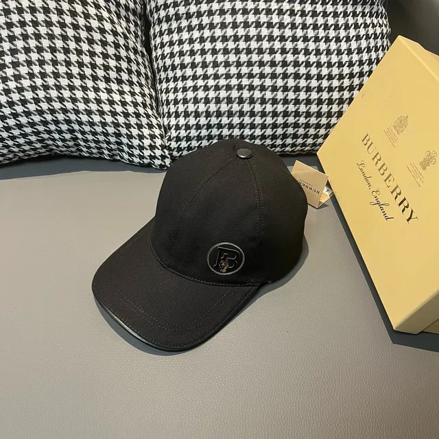Burberry White Black Structured Six-Panel Embroidered Monogram Baseball Cap 2