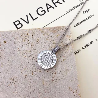 Bvlgari B.zero1 قلادة ماسية دائرية بافيه
