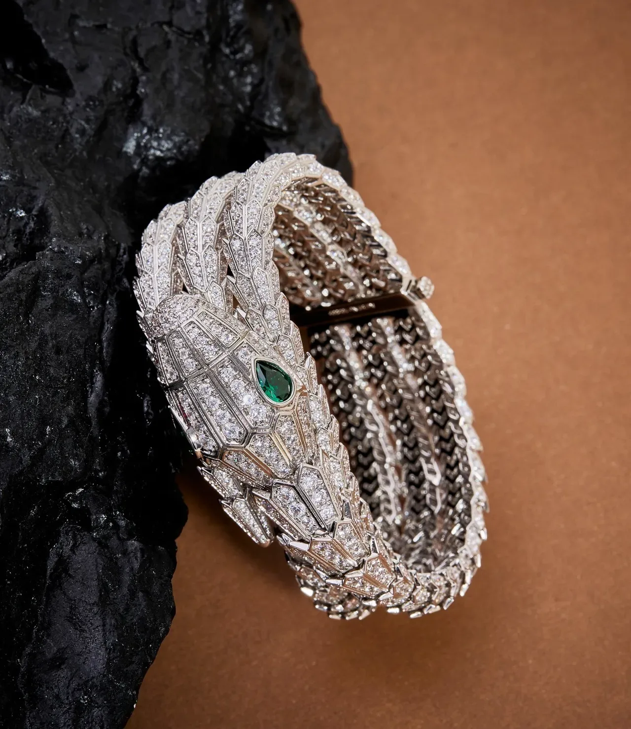 Bvlgari Serpenti High Jewelry Diamond and Emerald Coiled Bracelet 7