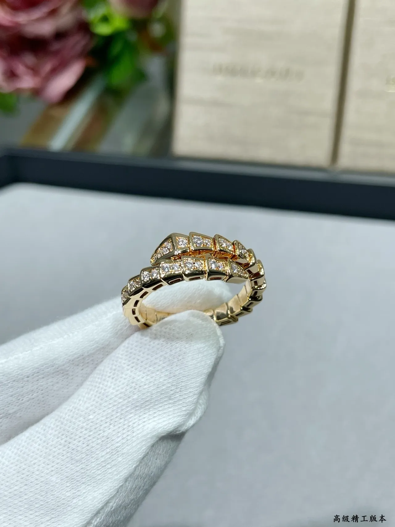 Bvlgari Serpenti Viper Plata Oro Articulado Serpentina Pavé-Set Diamantes Anillo 8