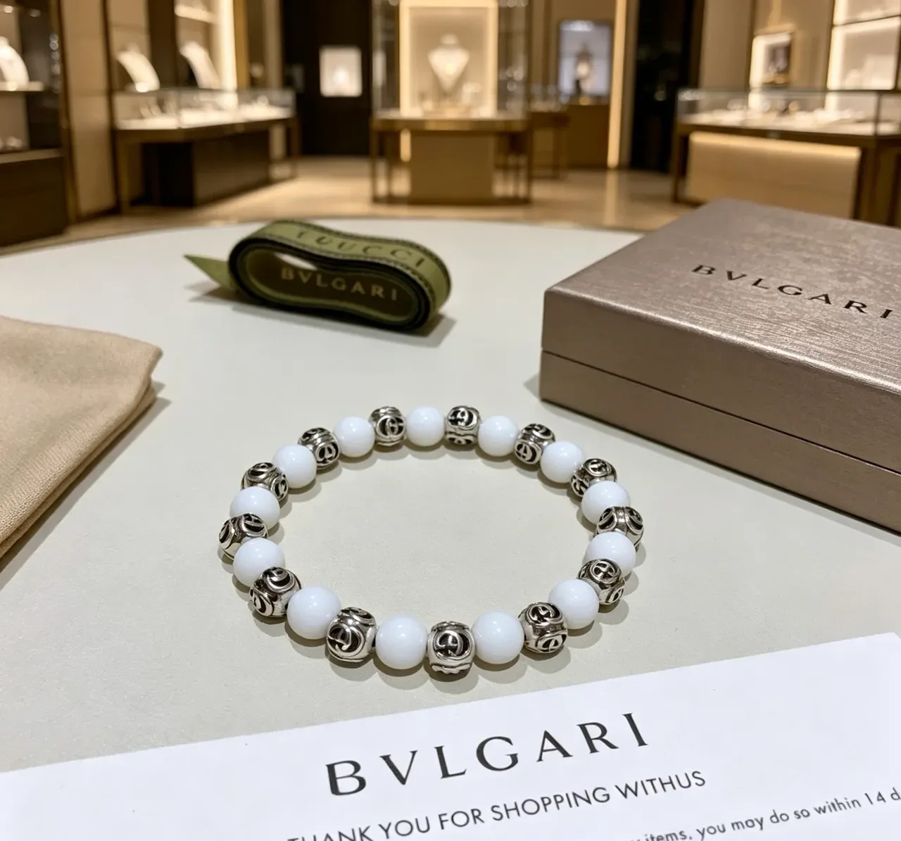 Bvlgari सफेद चांदी बीडेड गोलीदार पत्थर कंगन 8