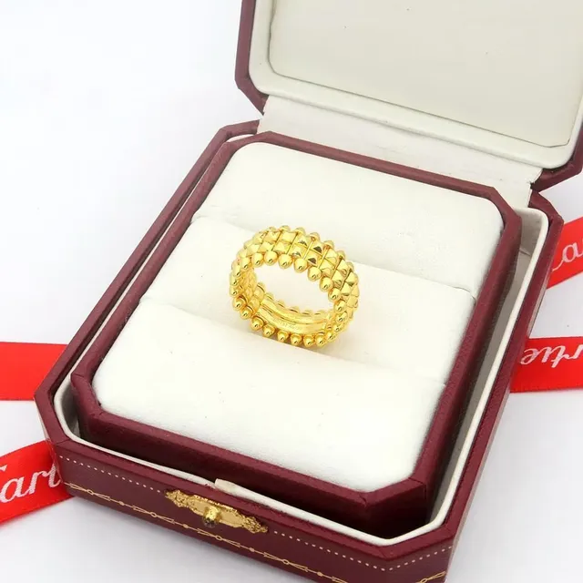 خاتم Cartier Juste un Clou ذهب وردي هرم مسامير 3