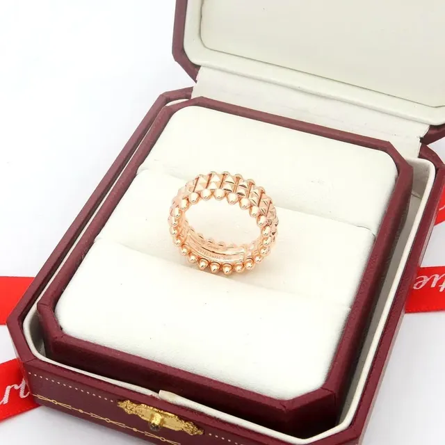 خاتم Cartier Juste un Clou ذهب وردي هرم مسامير 4