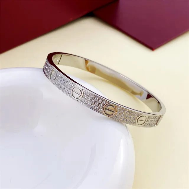 Bracelet Cartier Love Or Argent Pavé-Set Motif à vis 4