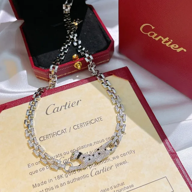 Cartier Panthère Diamond and Onyx Panther Bracelet 7