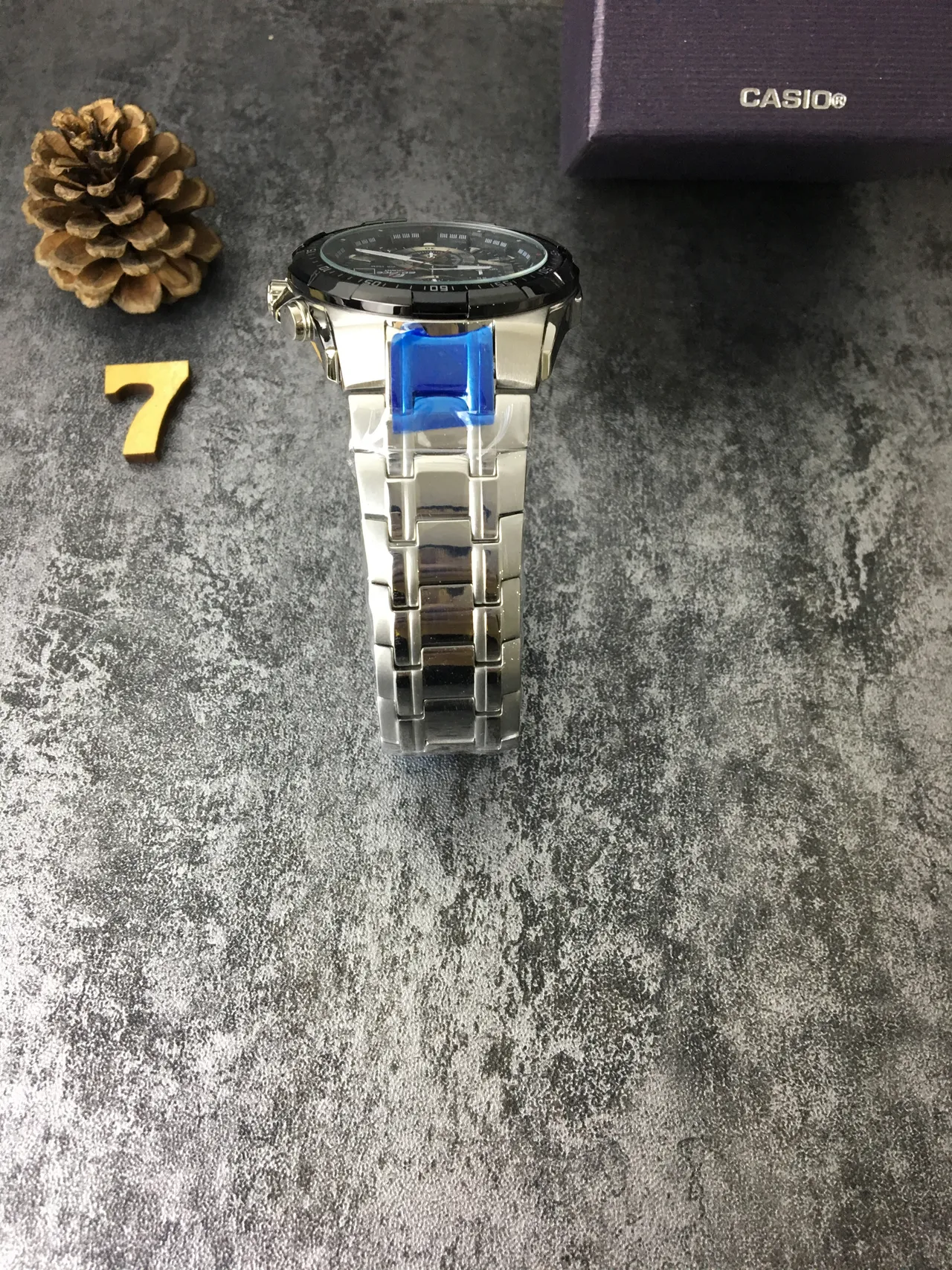 Casio Black Blue Chronograph Tachymeter Bezel Watch 3