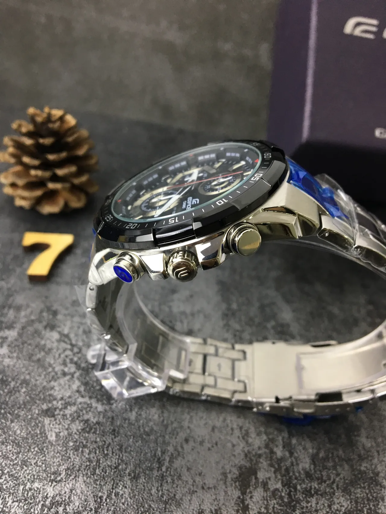 Casio Black Blue Chronograph Tachymeter Bezel Watch 4