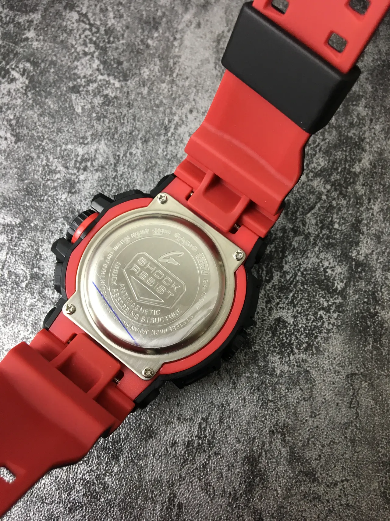 कासियो G-Shock GA-100 काला और लाल मजबूत एनालॉग-डिजिटल स्पोर्ट्स वॉच 5