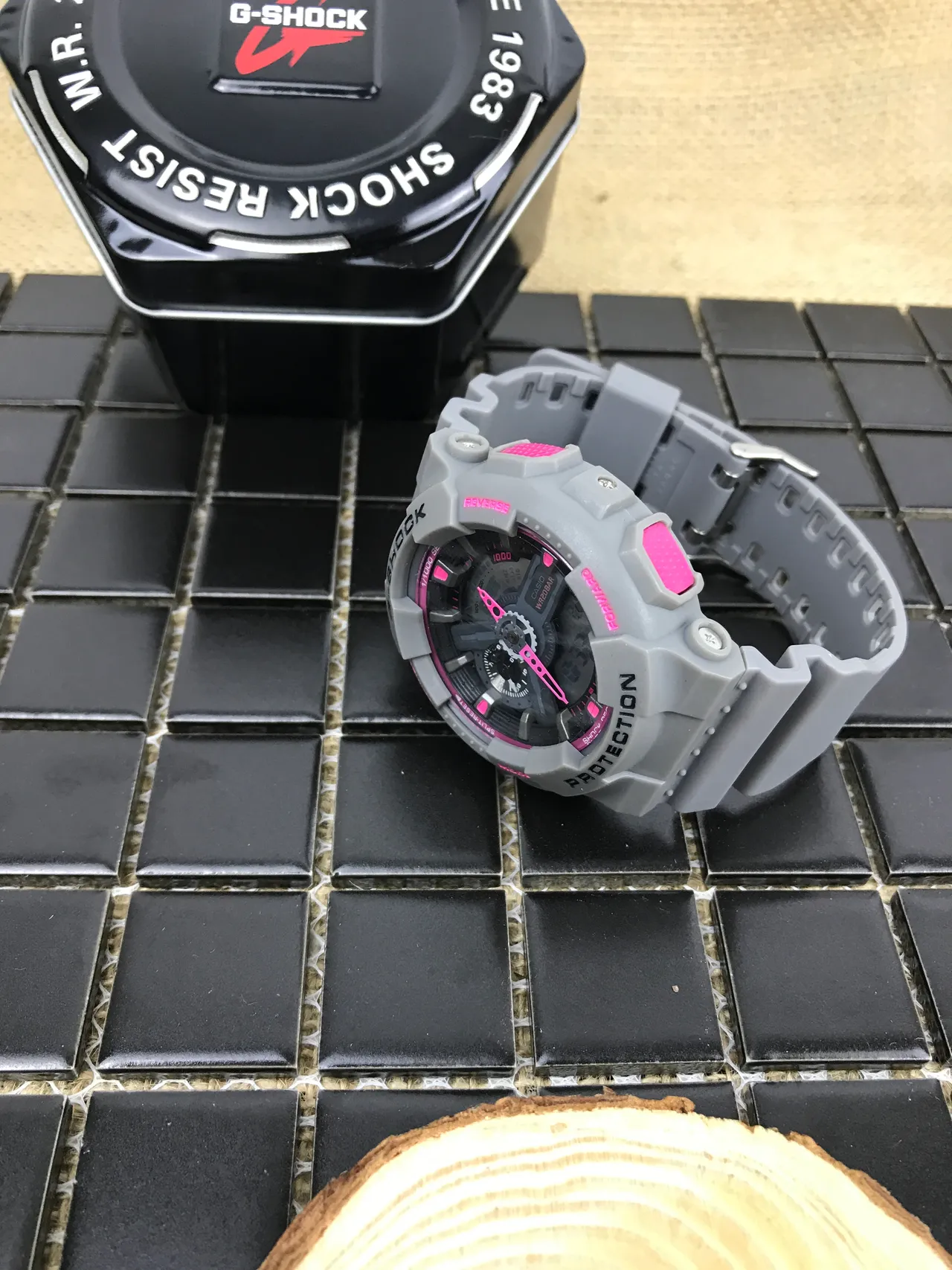 Casio G-Shock GA-100 رمادي و وردي ساعة رياضية 15