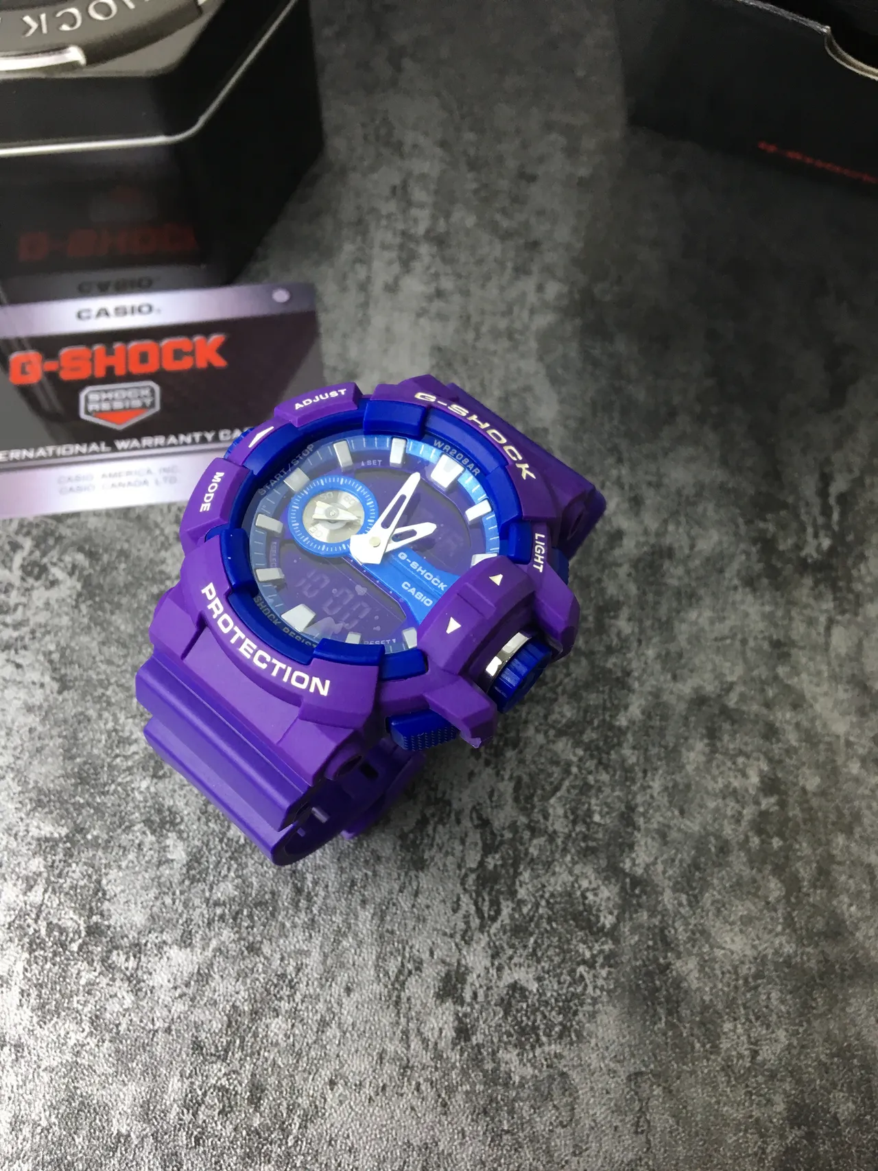 Casio G-Shock GA-100 violette robuste montre de sport 2