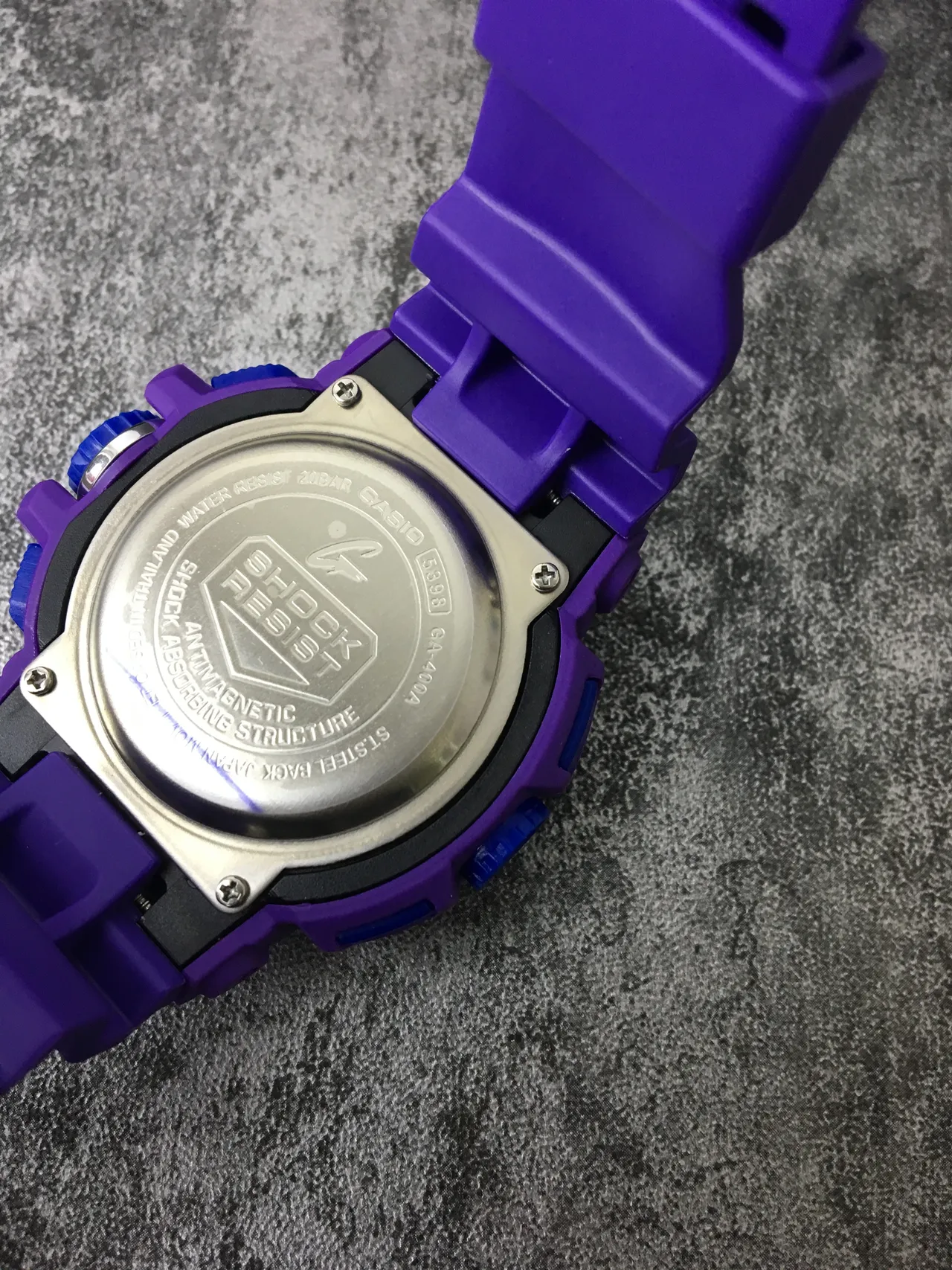 Casio G-Shock GA-100 violette robuste montre de sport 5