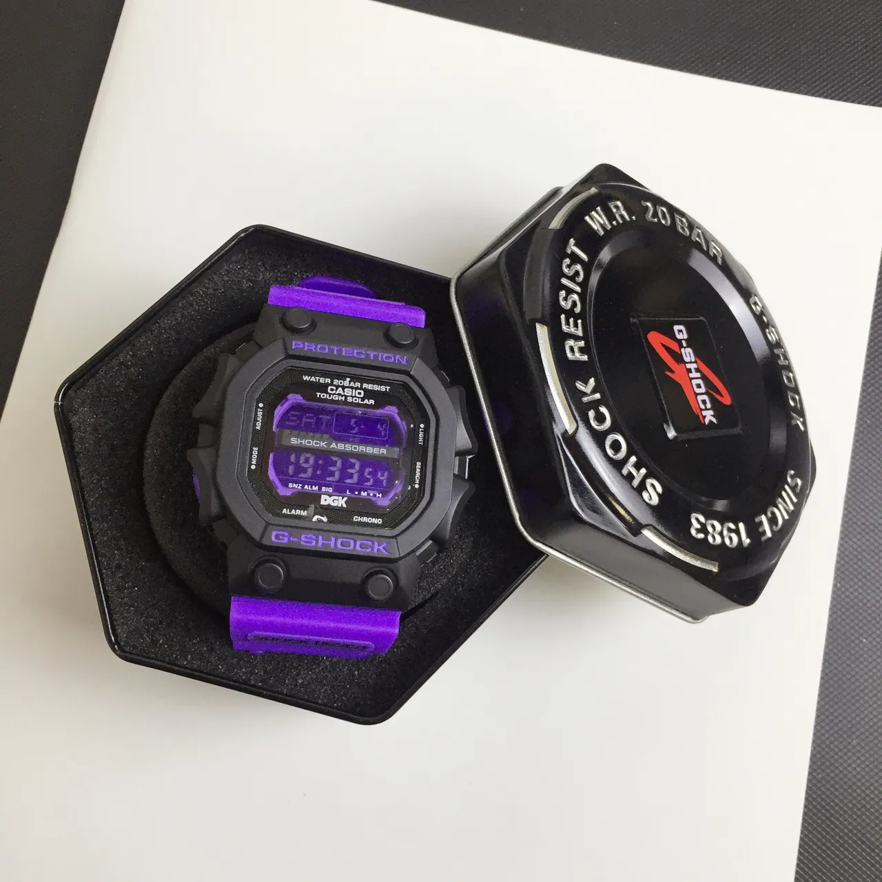 Casio G-Shock GA-2100 x DGK Pulsera Morada Reloj Deportivo 4