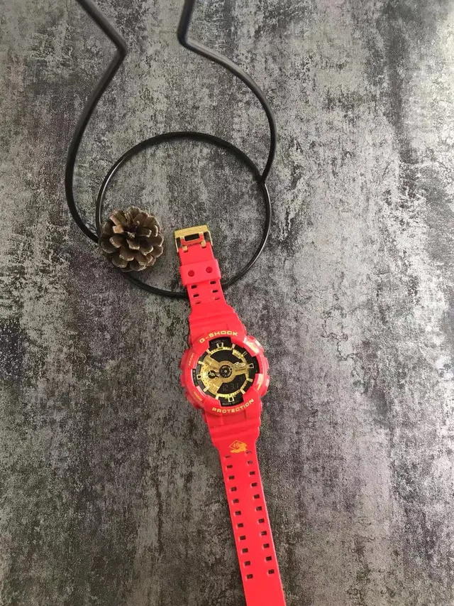 Casio 红色金色 粗 树脂表壳 模拟-数字表盘 手表 6