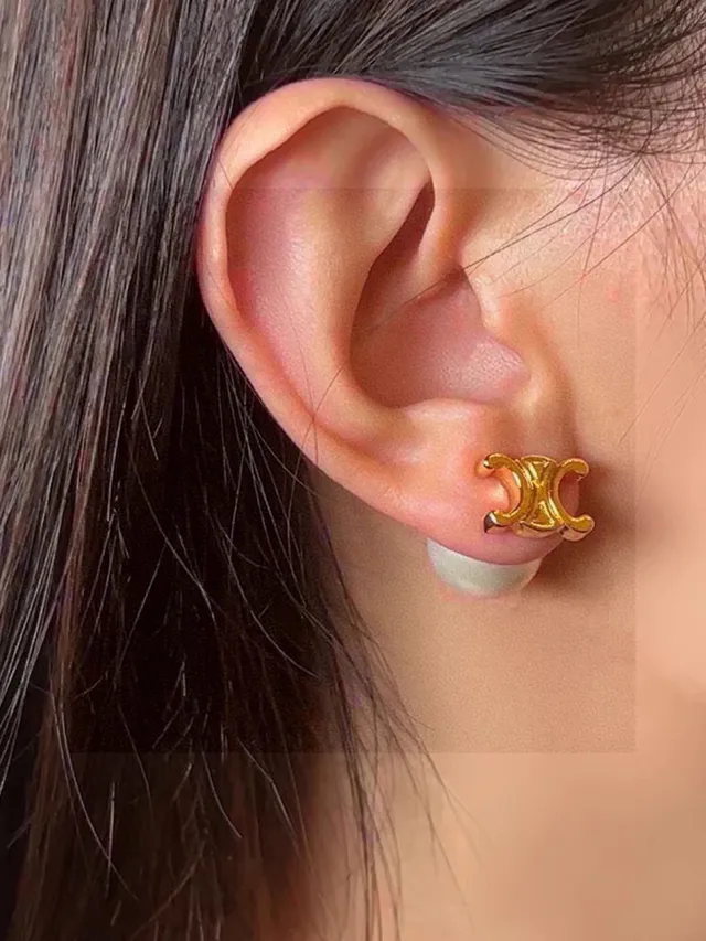 Celine Triomphe Pendientes de perlas con stud 6