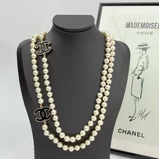 Chanel قلادة لؤلؤ خيطين بني وأسود