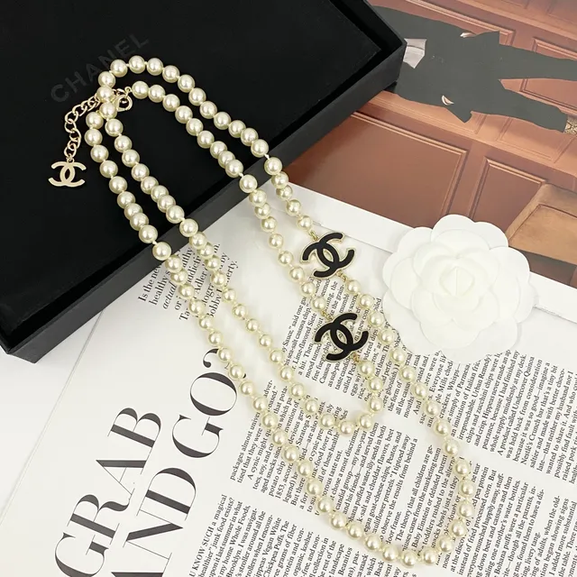 Chanel Beige Black Double-Strand Pearl Necklace 7