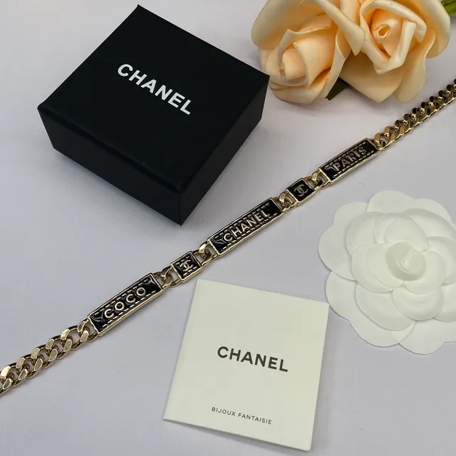 Chanel Bijoux Fantaisie Coco Chanel Paris Collier Plaque Émaillée 6