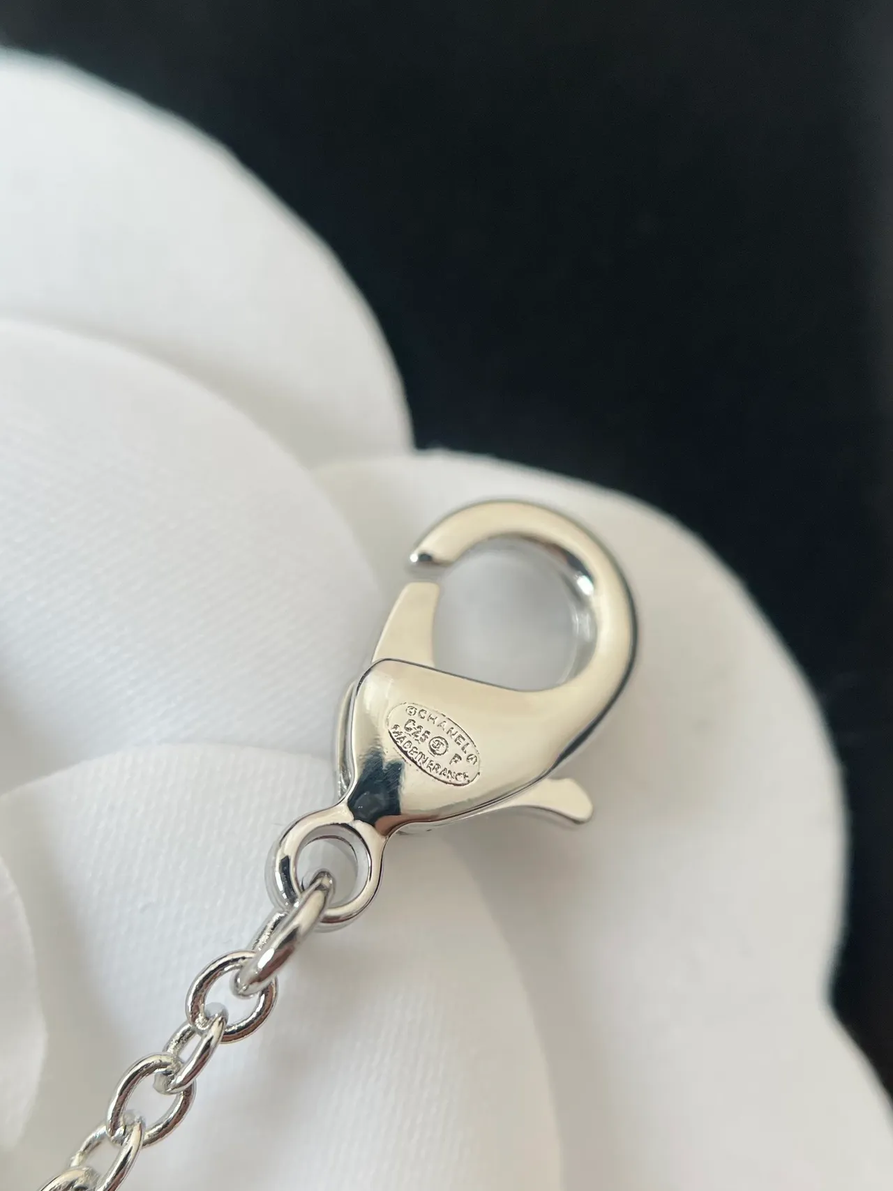 Chanel Blue Silver Heart-Shaped Pendant Enamel Finish Necklace 3