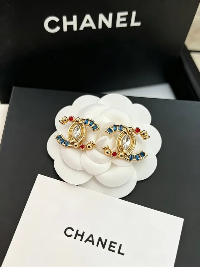 Chanel CC Gold Multicolor Interlocking Marquise Crystal Center Earrings 6
