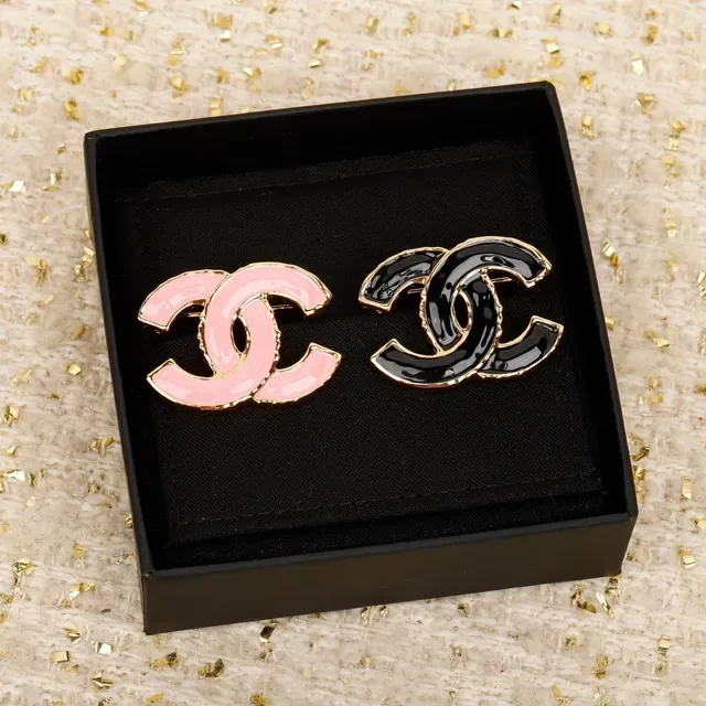 Chanel CC Logo Black Pink Enamel Gold-Tone Metal Earrings 6