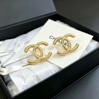 Chanel CC Logo Gold-Tone أقراط
