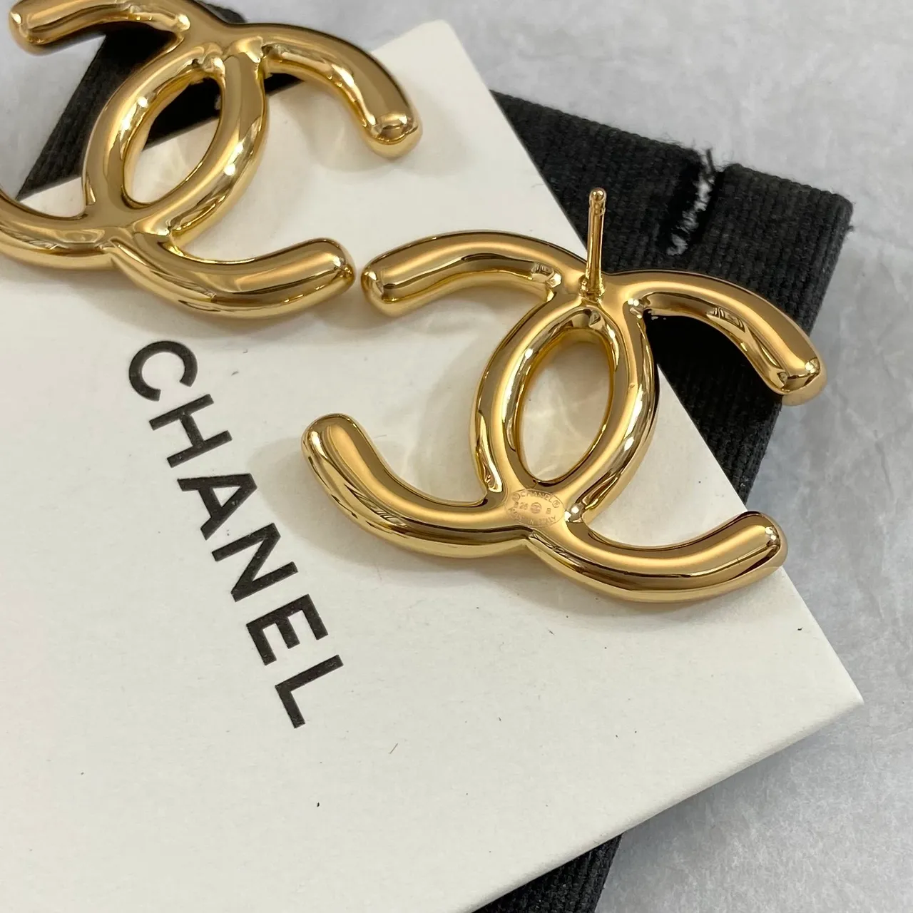 Chanel CC Logo Gold-Tone boucles d'oreilles 2