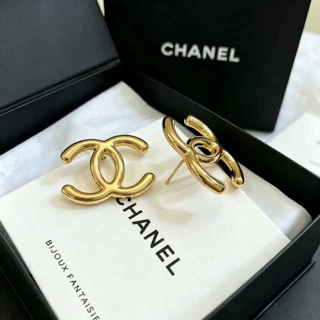 Chanel CC Logo Gold-Tone boucles d'oreilles 6