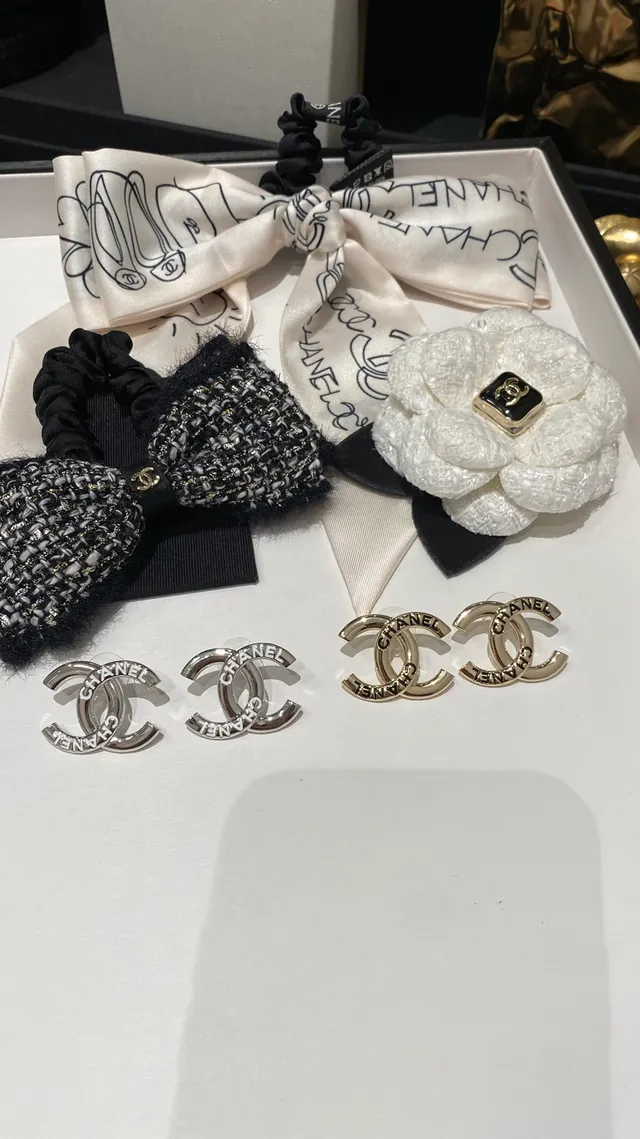Chanel CC Logo Silver White Interlocking Engraved Brand Name Earrings 2