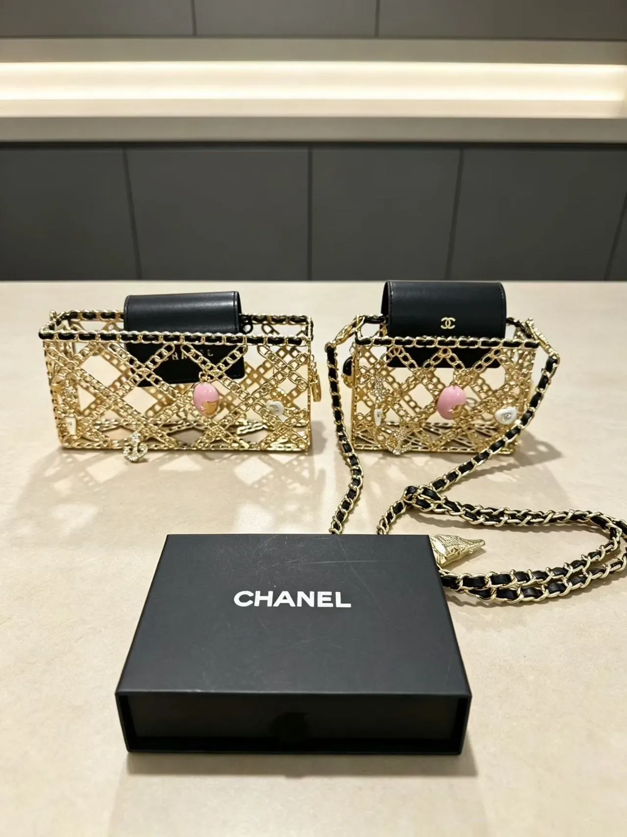 Chanel Chain Cage أسود وردي بناء جلد غلاف सلسلة حقيبة 7
