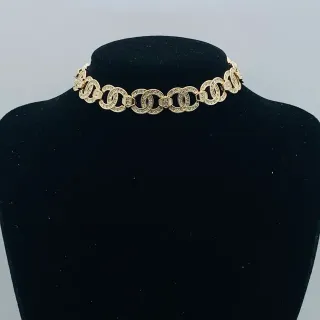 Chanel ذهبي فضي Interlocking CC نموذج Pavé كريستال تزيين قلادة