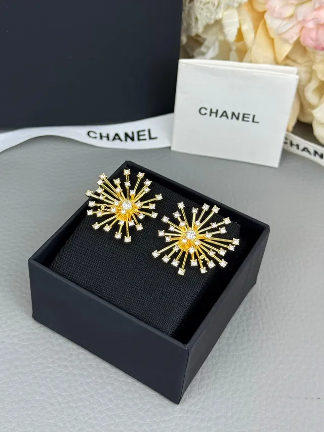 Boucles d'oreilles Chanel Or Transparent Starburst avec Cristaux Embellished 6