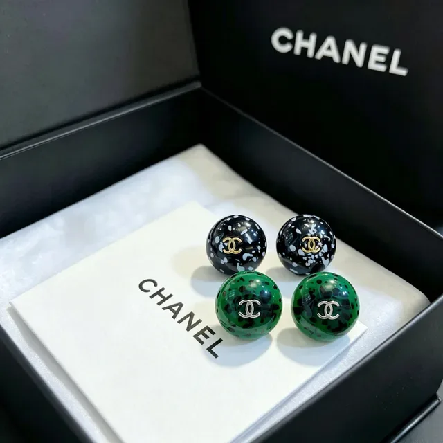 Chanel Green Speckled Resin CC Logo Spherical Stud Earrings 5