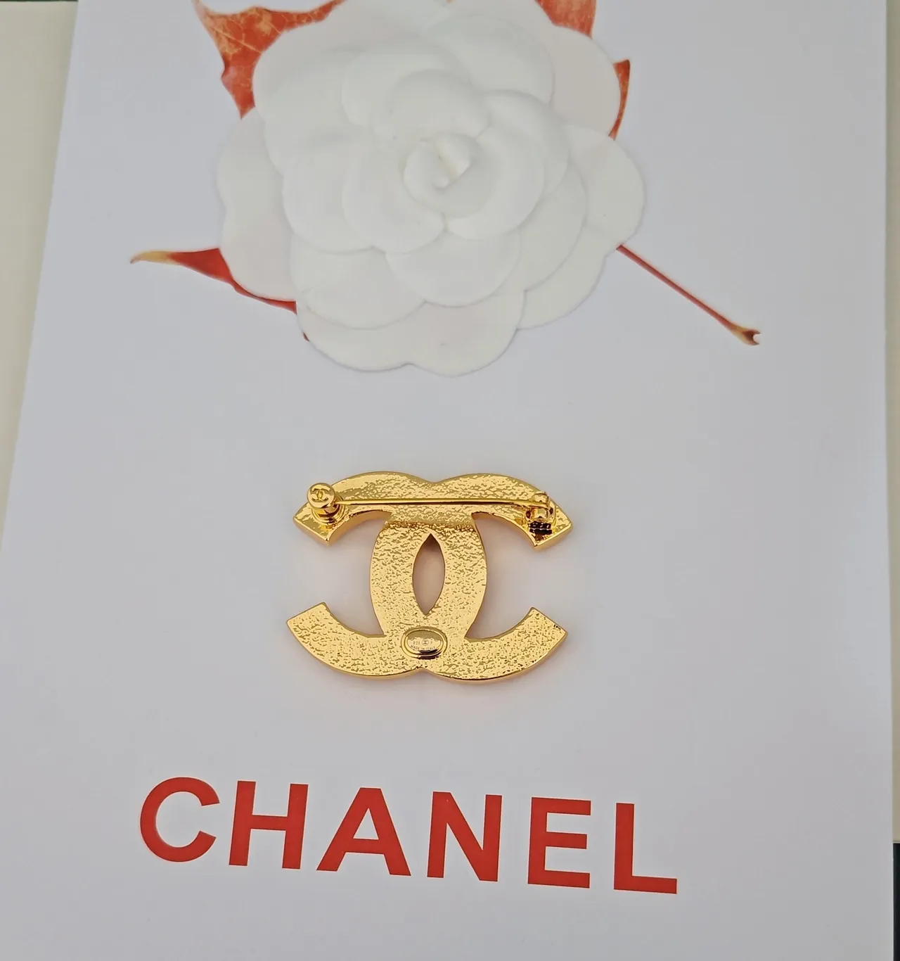 Chanel Interlocking CC कुशन पत्ता Gold-Tone ब्रोच 2