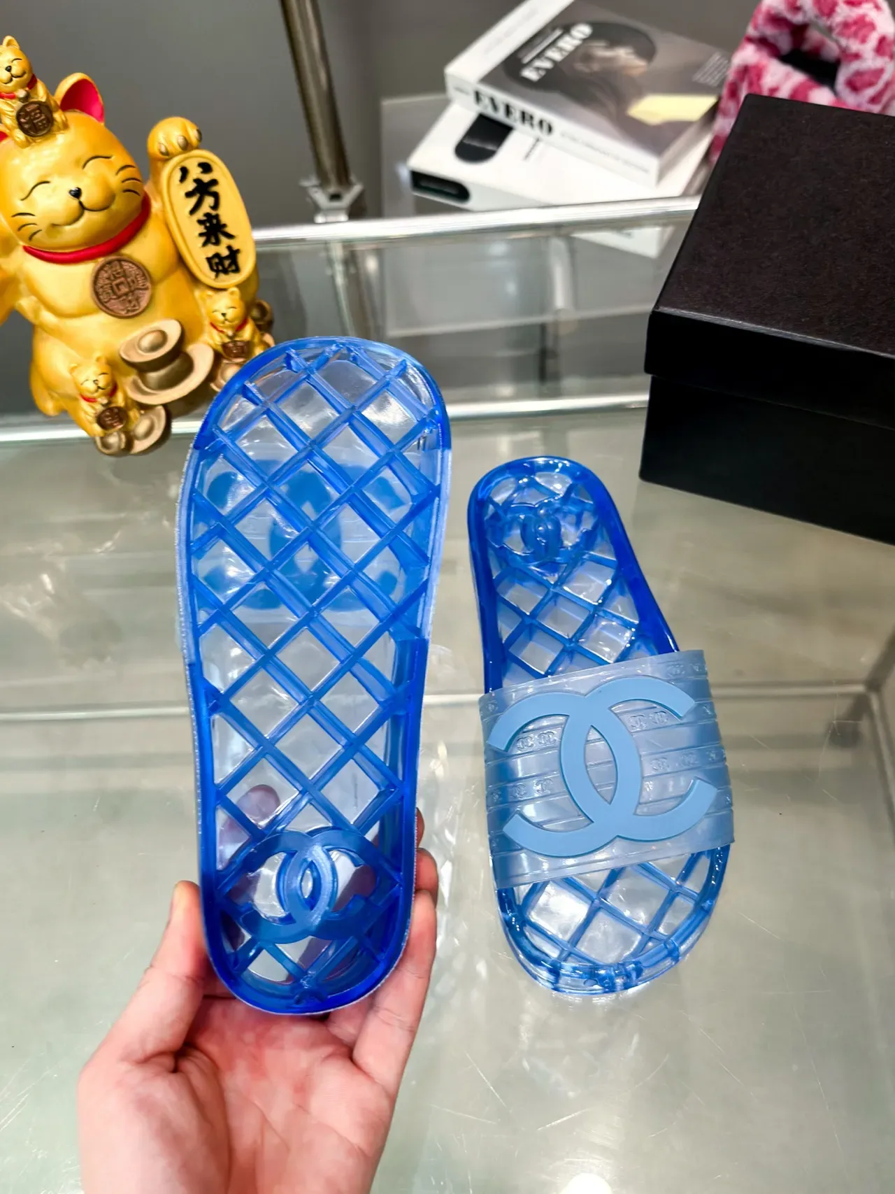 Chanel Jelly Slide Azul Transparente Material Sola Quiltada Chinelos 3