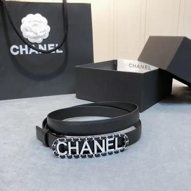 Chanel Logo Belt Negro Cadena Plateada Cinturón de Cuero 4