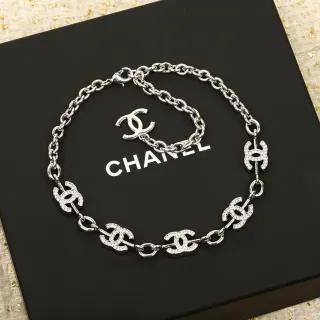 Chanel Pavé CC Logo শৃঙ্খলা হার