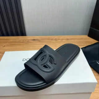 Chanel Slide কালো রাবার মোল্ডেড CC Logo চপ্পল