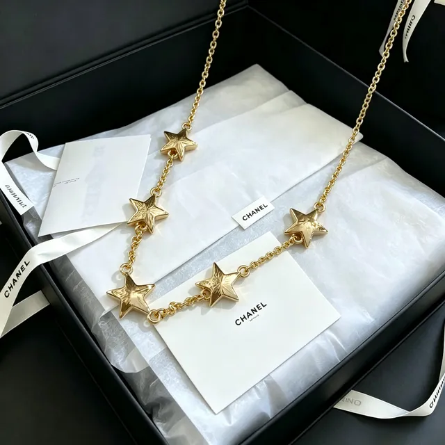 Chanel তারা নকশা সোনালী কালো এনামেল হার 3