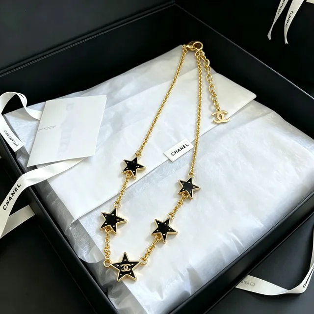Chanel তারা নকশা সোনালী কালো এনামেল হার 4