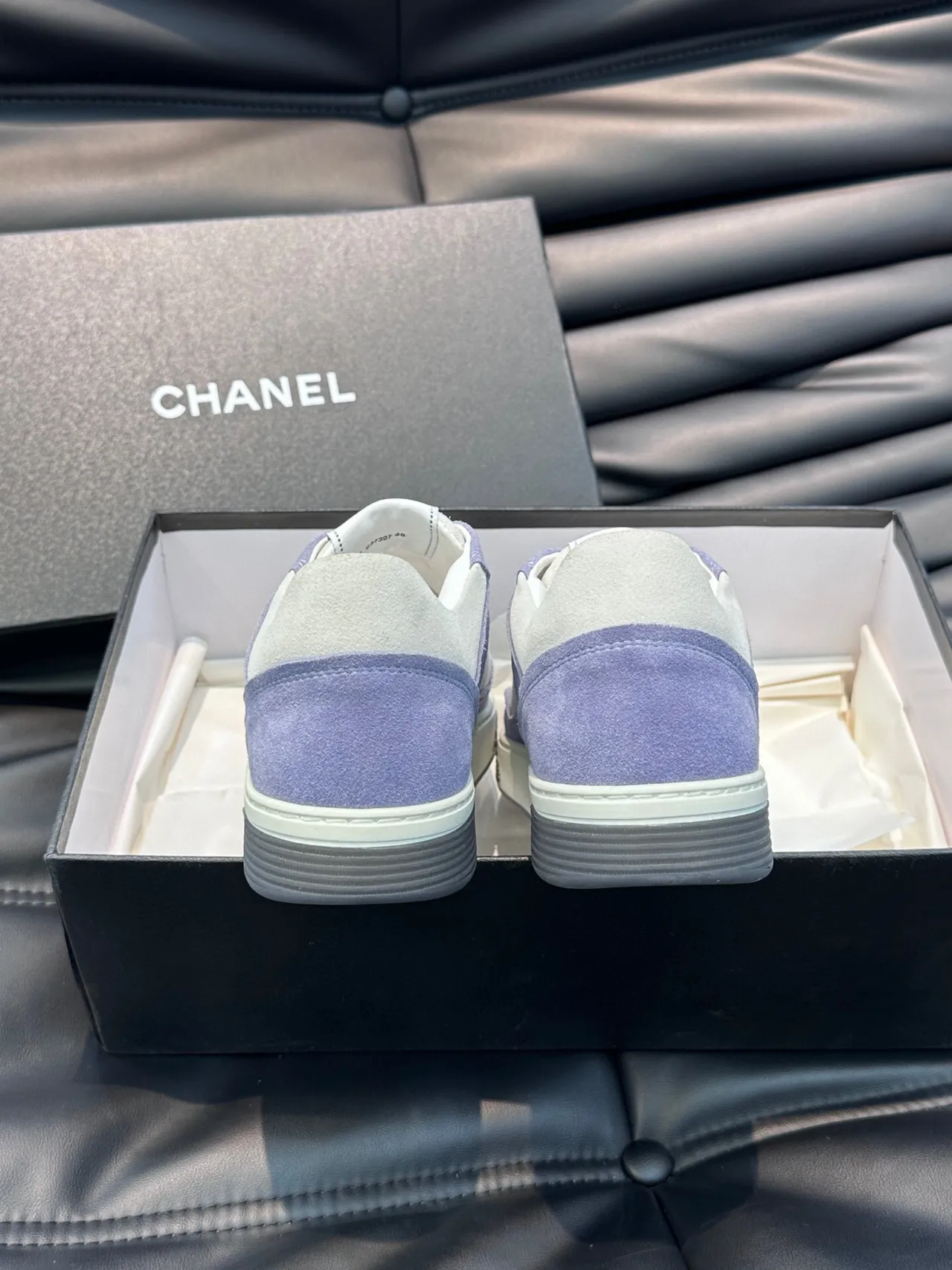 Chanel Tennis Line Tênis Lifestyle Roxo Branco Low-Top Camurça e Couro Painelado 8