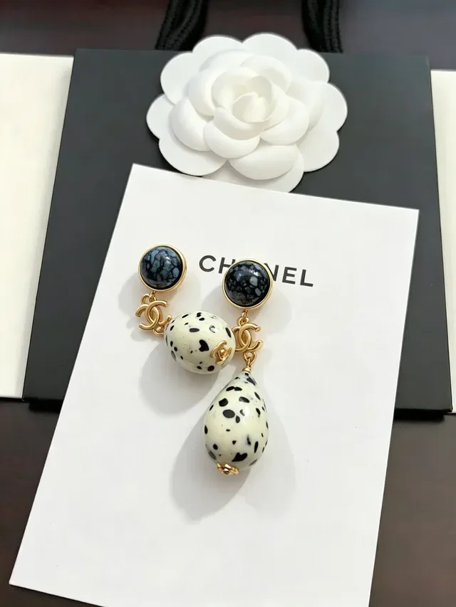 Chanel White Black Gold-Tone Metal Marbled Top Stone Earrings 6