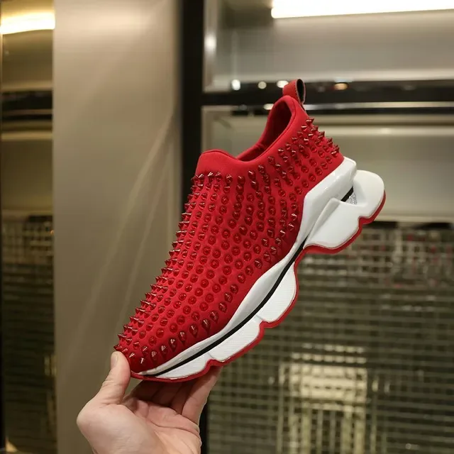 Christian Louboutin Zapatillas Lifestyle con parte superior de tejido rojo blanco studded, slip-on sock fit 5