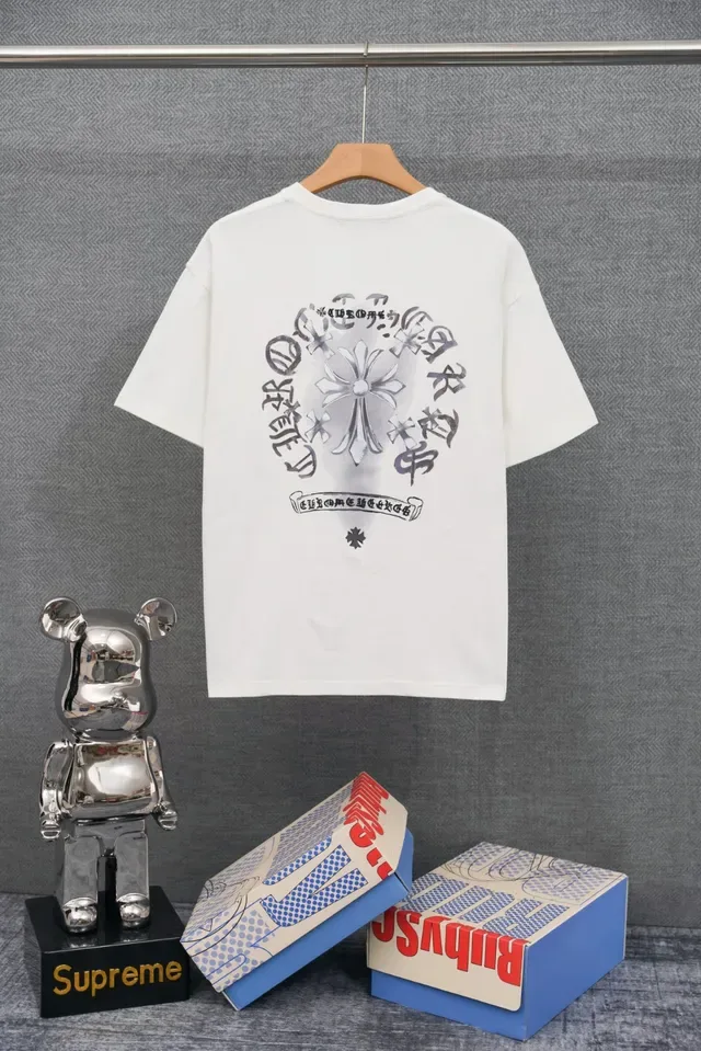 Chrome Hearts ক্রস ফ্লাওয়ার এমব্রয়ডারি করা কালো টি-শার্ট 2