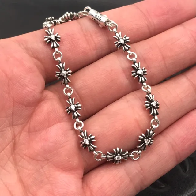 Chrome Hearts डेजी फ्लोरल लिंक सिल्वर-टोन स्टोन कंगन 4