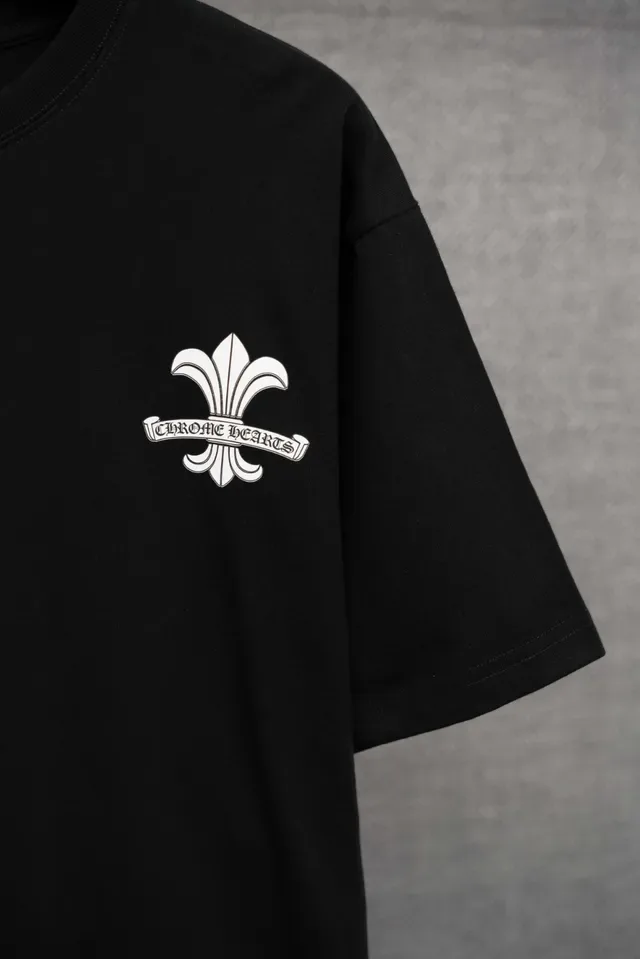 Chrome Hearts ফ্লুর-ডি-লিস এমব্রয়ডারি করা কালো টি-শার্ট 8