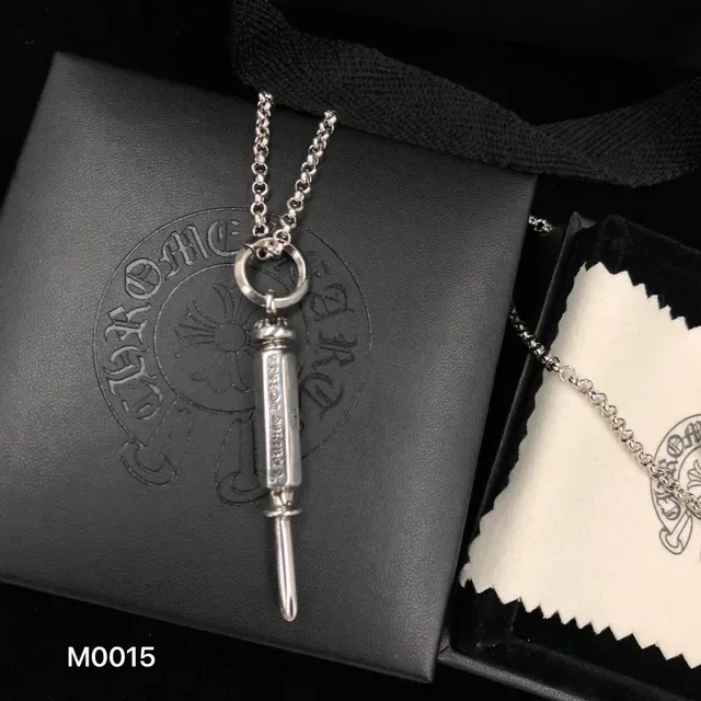 Chrome Hearts पेन-स्टाइल एंग्रेव्ड सिल्वर नेकलस 2